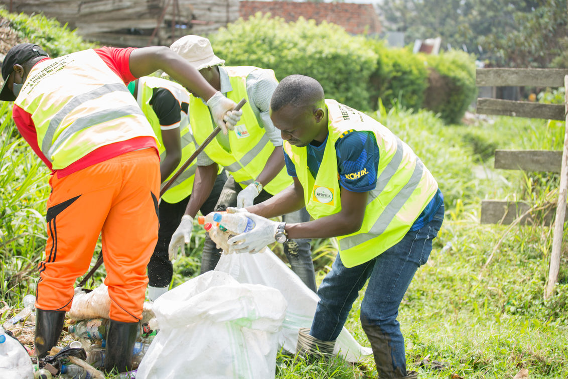 The AFRIYEA Golf Academy clearing rubbish